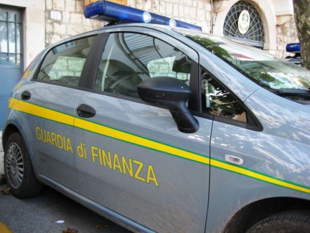 botti-illegali-maxi-sequestri-in-via-della-pineta-e-a-pirri