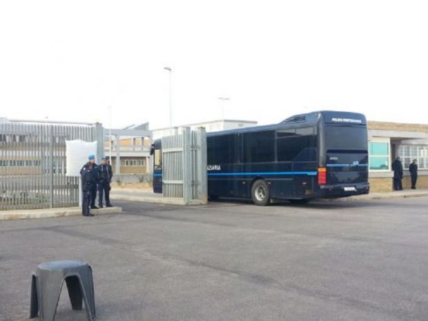 Nonnina 82enne in carcere: “Condizioni preoccupano” nonnina-82enne-in-carcere-and-ldquo-condizioni-preoccupano-and-rdquo