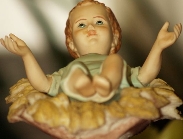 Rubato Bambin Gesù da presepe in chiesa rubato-bambin-ges-and-ugrave-da-presepe-in-chiesa