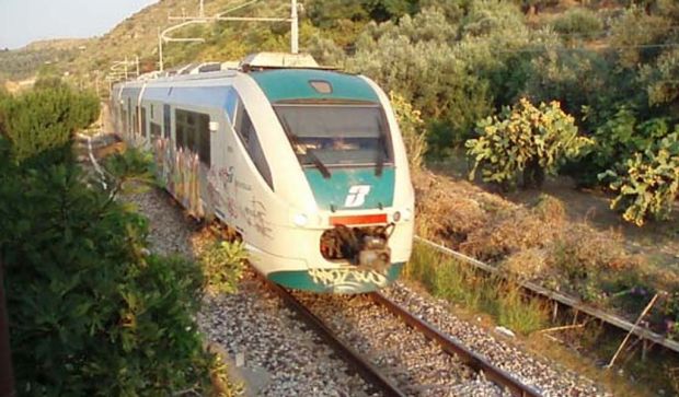 paura-sul-treno-fumo-invade-vagoni