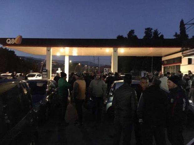 alcoa-la-marcia-di-protesta-partita-all-and-rsquo-alba