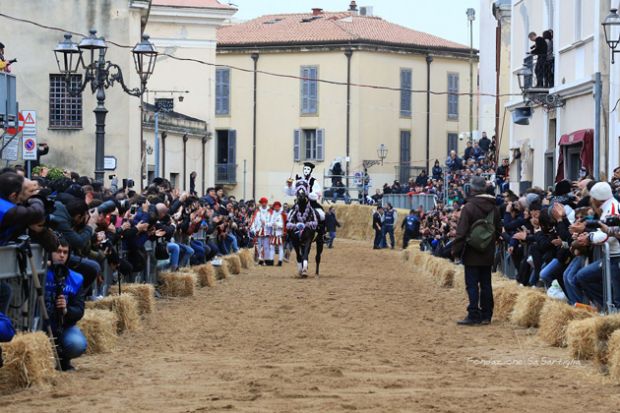 sartiglia-oristano-blindatissima