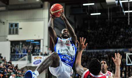 Eyenga lascia la Dinamo eyenga-lascia-la-dinamo