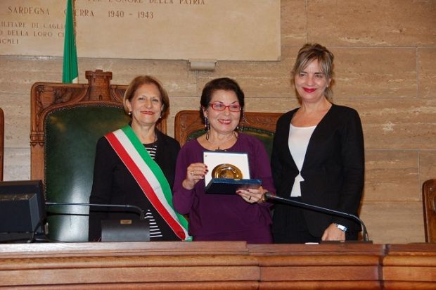 dall-and-rsquo-india-a-napoli-premio-a-graziella-lussu-il-medico-degli-ultimi