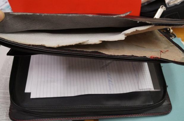 eroina-nel-porta-tablet-arrestata-all-aeroporto-barista-di-capoterra