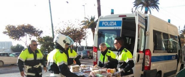 Frutta e verdura frutta-e-verdura-guerra-a-ambulanti-abusivi-2-multe-da-5-mila-euro