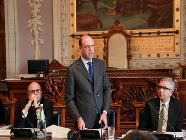 Attentati a sindaci attentati-a-sindaci-domani-osservatorio