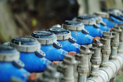 abbanoa-gli-stacca-il-contatore-e-lui-ruba-l-and-rsquo-acqua-ai-vicini-denunciato