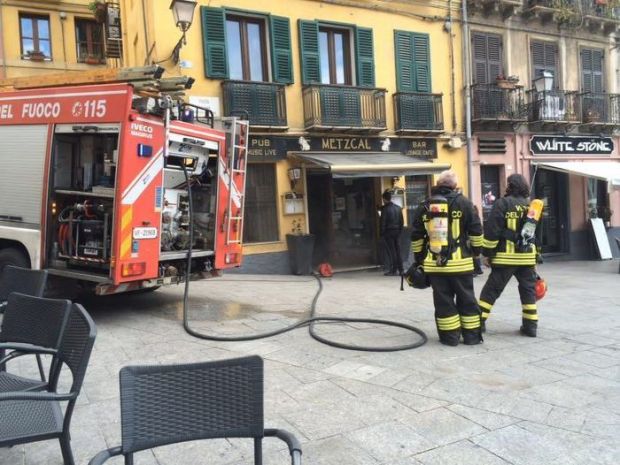 piazza-yenne-incendio-nella-cucina-di-un-pub