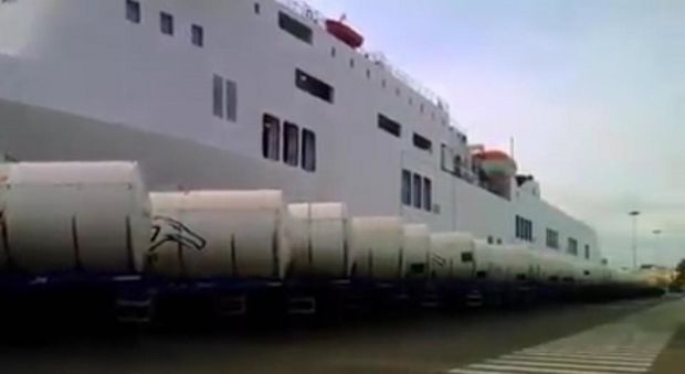 Olio tunisino olio-tunisino-pili-and-ldquo-cisterne-a-cagliari-sardegna-crocevia-and-rdquo