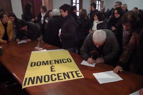 and-ldquo-domenico-and-egrave-innocente-and-rdquo-tutto-il-paese-in-piazza