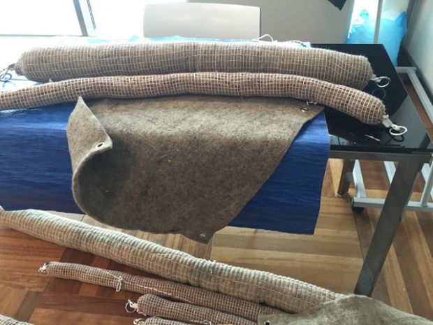 “Mangia petrolio” il lana di pecora: invenzione sarda per salvare il mare and-ldquo-mangia-petrolio-and-rdquo-il-lana-di-pecora-invenzione-sarda-per-salvare-il-mare