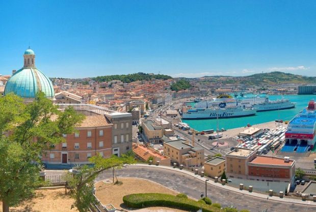 volotea-da-giugno-ancona-cagliari