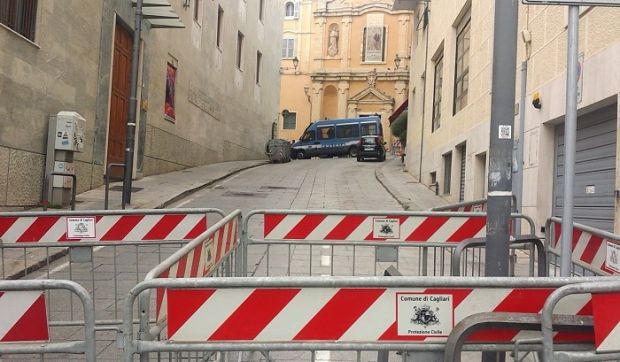 and-ldquo-no-guerra-in-libia-and-rdquo-sit-in-pacifista-blindata-via-torino