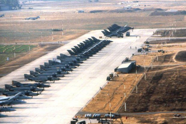 Riduzione servitù militari: Pigliaru vede sindaci zone poligoni riduzione-servit-and-ugrave-militari-pigliaru-vede-sindaci-zone-poligoni