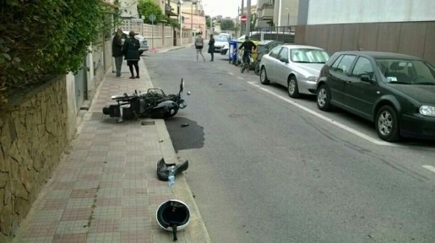 Via De Chirico via-de-chirico-auto-contro-moto-ferito-un-centauro