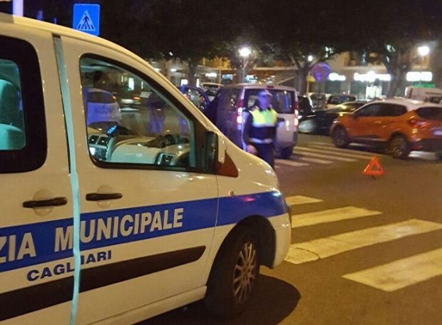 piazza-giovanni-xxiii-investita-una-ragazza