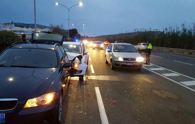 maxitamponamento-in-via-lungo-saline-3-feriti