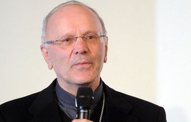 migranti-galantino-and-quot-sono-nostri-fratelli-and-quot