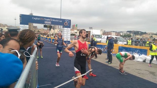 triathlon-storica-world-cup-a-cagliari-vincono-blummenfelt-e-lee