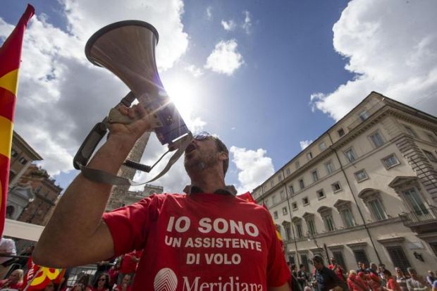 and-ldquo-meridiana-pride-and-rdquo-300-in-corteo-a-roma