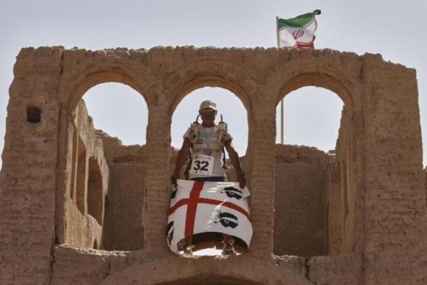 L'ultima impresa di Zanda l-ultima-impresa-di-zanda-250-km-nel-deserto-dell-iran-per-l-extreme-runner-cagliaritano