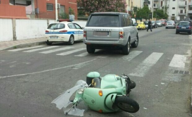 via-quirra-fuoristrada-travolge-moto-un-ferito