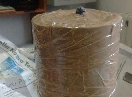 Droga e bombe in casa: arrestato disoccupato droga-e-bombe-in-casa-arrestato-disoccupato