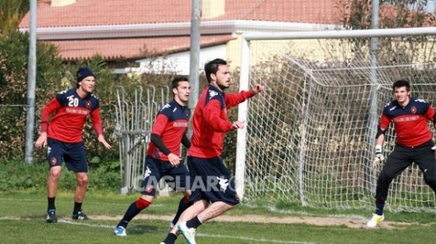 cagliari-calcio-steri-team-manager-vallone-addetto-stampa