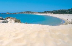 Sud Sardegna, Comitato Prefettura: “Più controlli sulle spiagge contro gli assembramenti” guida-blu-5-spiagge-sarde-in-top-ten