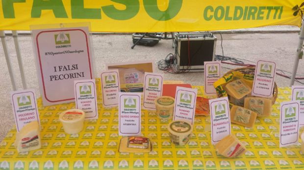 Protesta pastori protesta-pastori-migliaia-a-cagliari-con-trattori-e-pecore