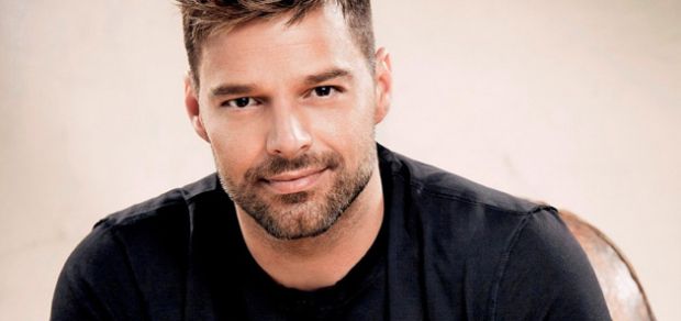 costa-smeralda-a-luglio-ricky-martin-al-cala-di-volpe