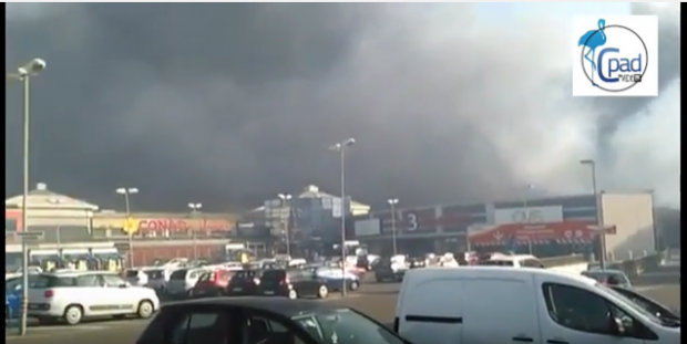 incendio-a-carbonia-interviene-elicottero