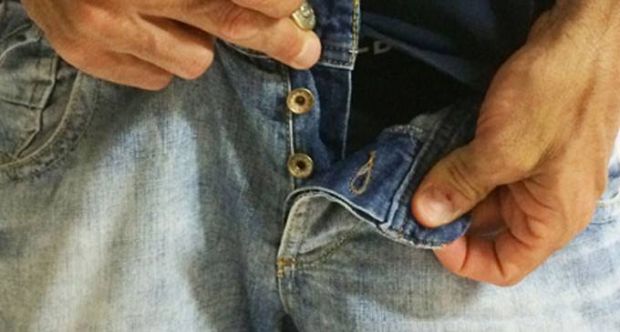dopo-lite-nel-traffico-mostra-genitali-a-donna-denunciato