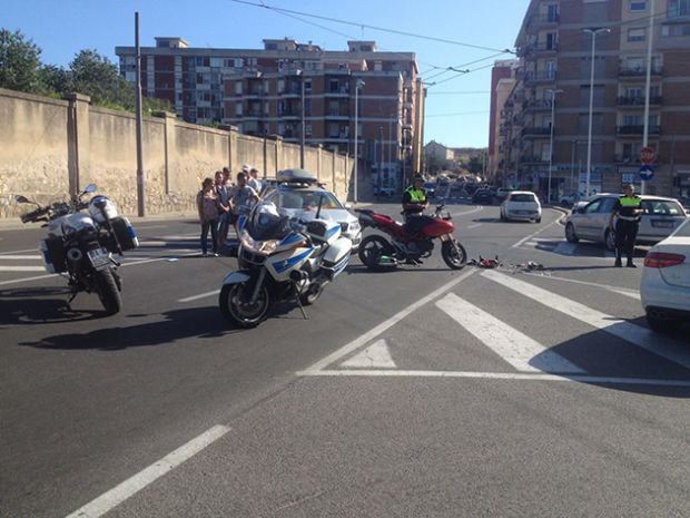 scontro-auto-moto-ferito-un-motociclista