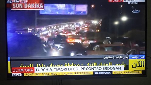 colpo-di-stato-in-turchia-carri-armati-ed-f16-su-ankara