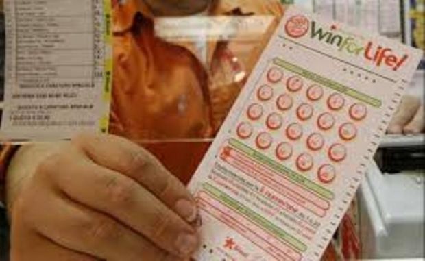 con-due-euro-vince-vitalizio-da-3mila-euro-al-mese