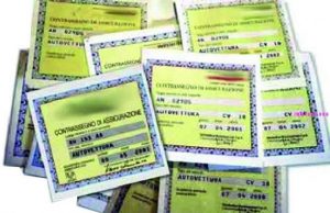 assicurazione-auto-donne-sarde-pagano-59-euro-in-pi-and-ugrave-uomini-primi-nella-classifica-degli-incidenti