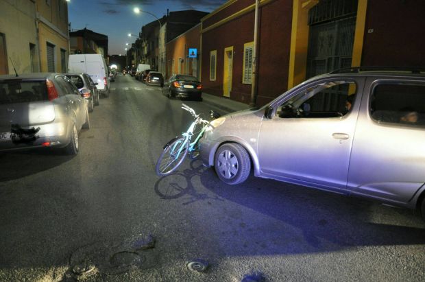 scontro-bici-auto-un-ferito-lieve