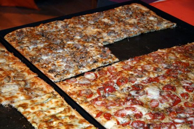 and-quot-se-vince-il-no-pizzette-gratis-and-quot-la-golosa-provocazione-dei-gestori-di-una-pizzeria-di-quartu