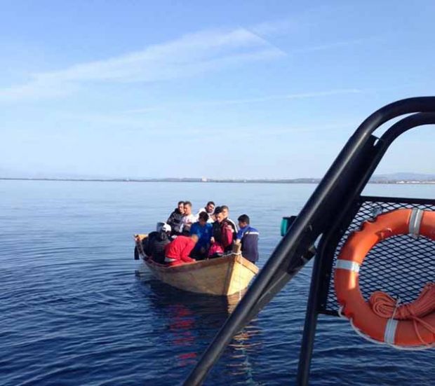 teulada-un-altro-sbarco-di-16-migranti-al-largo-del-golfo-di-palmas