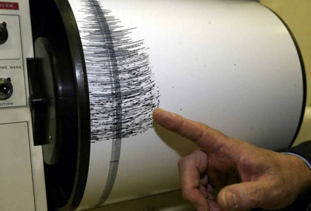 CORSA CONTRO IL TEMPO PER SALVARE I FERITI SOTTO LE MACERIE corsa-contro-il-tempo-per-salvare-i-feriti-sotto-le-macerie