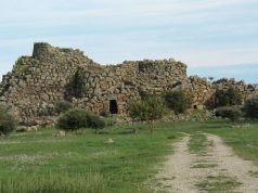 Poesia e danza all’ombra del Nuraghe Arrubiu poesia-e-danza-all-ombra-del-nuraghe-arrubiu