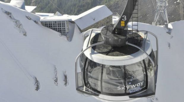 PAURA SUL MONTE BIANCO paura-sul-monte-bianco-in-110-bloccati-sulla-funivia