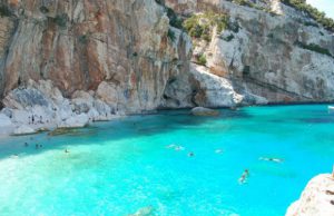 spiagge-e-borghi-sardegna-diventano-il-set-per-spot-lotteria-irlandese