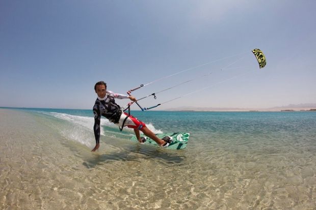 Kitesurf kitesurf-coccoluto-ko-in-finale-con-bridge-nel-freestyle