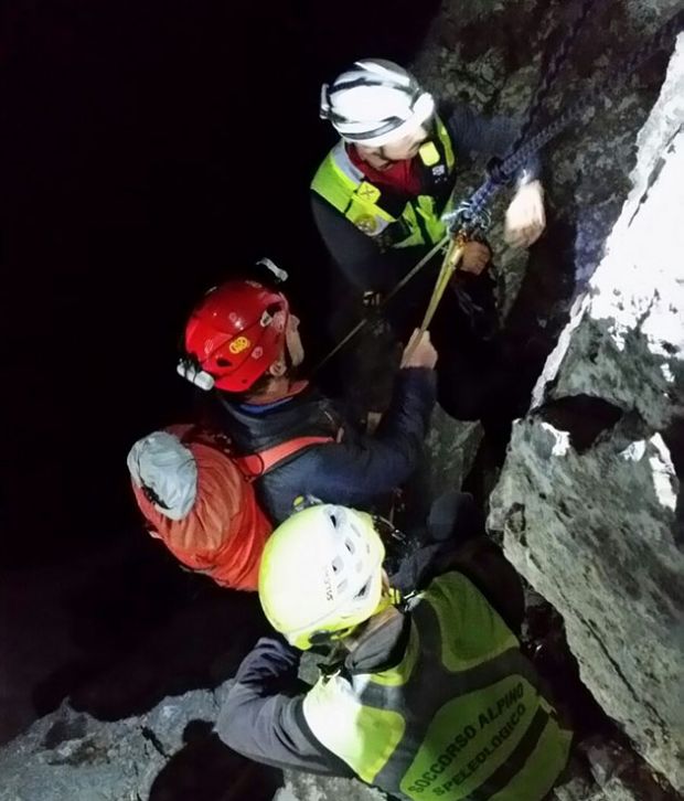 cinque-arrampicatori-in-difficolt-and-agrave-sulla-punta-cusidore-interviene-soccorso-alpino