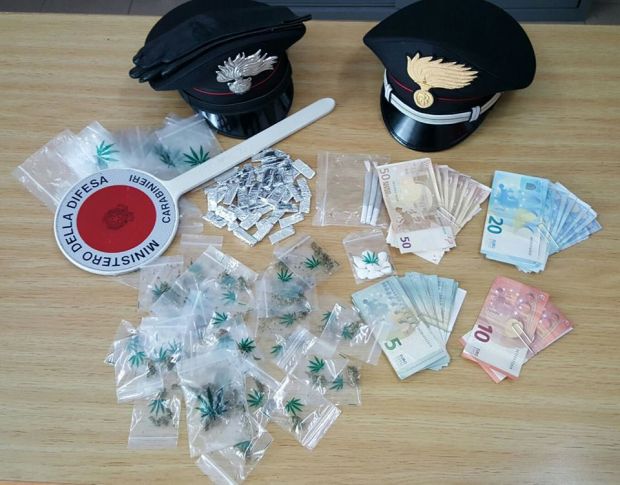 in-tasca-cocaina-e-marijuana-arrestato-57enne