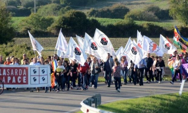 marcia-della-pace-contro-guerre-e-armi