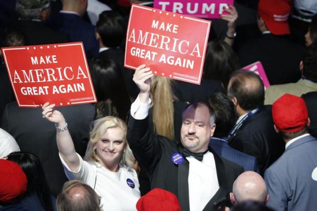elezioni-usa-2016-dati-live-donald-trump-vicino-alla-vittoria-fan-gi-and-agrave-in-festa-a-new-york